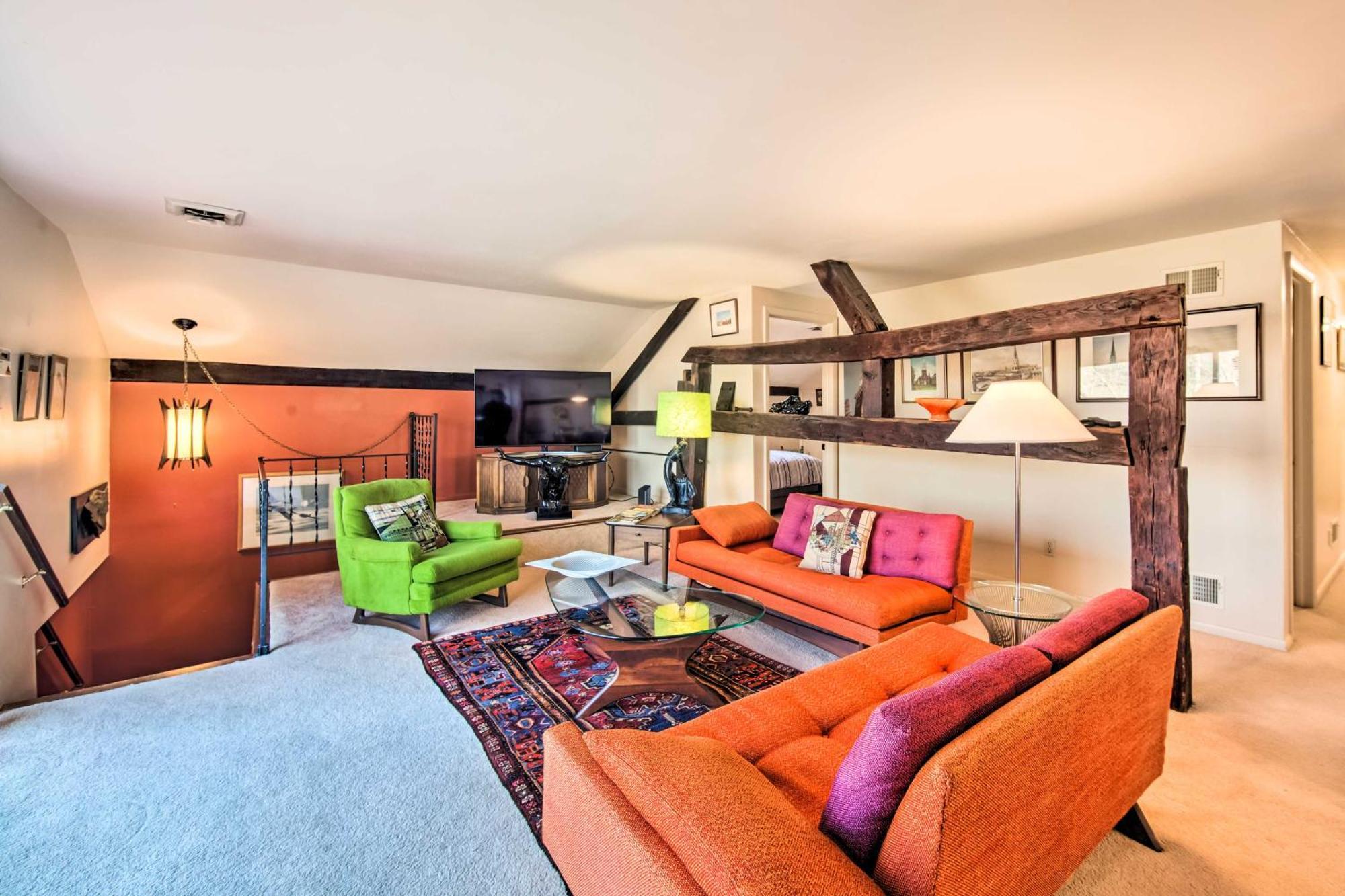 Runningwater Apartment In Lancaster With Deck エクステリア 写真